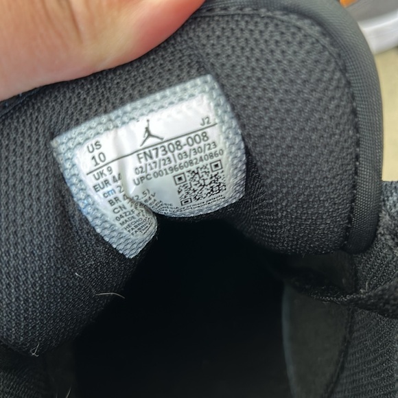 🖤 Air Jordan 1 Low SE Men’s Sneakers - Picture 10 of 12